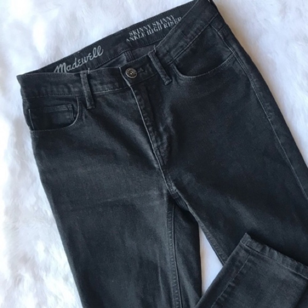 Madewell High Riser Skinny Jeans 9 in faded black